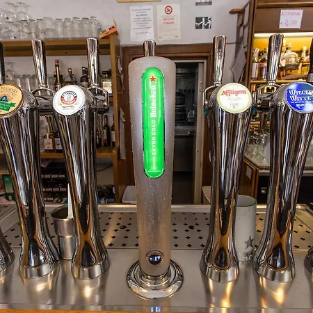 白月亮住宿加早餐旅馆 格雷索拉特里尼泰