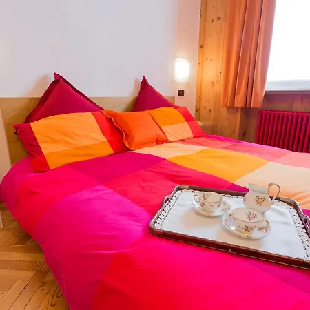 住宿加早餐酒店 白月亮住宿加早餐旅馆 3*