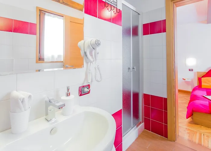 白月亮住宿加早餐旅馆 格雷索拉特里尼泰