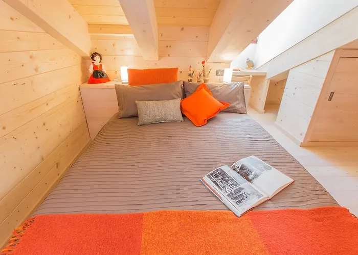 White Moon Bed & Breakfast 3*